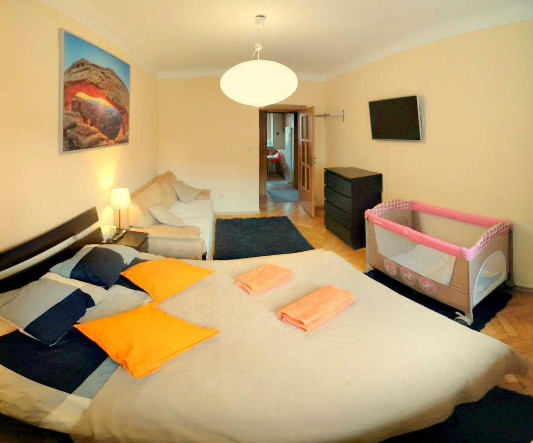 Studio Zelazna - Near Old Town Leilighet